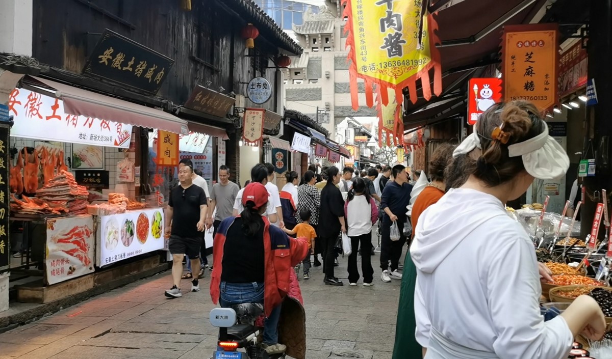 國慶小吃連鎖店如何通過精準營銷提升營業額